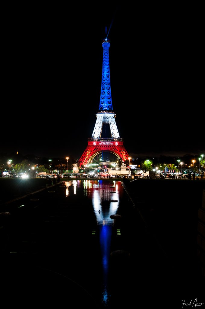 Tour Eiffel en Bleu Blanc Rouge