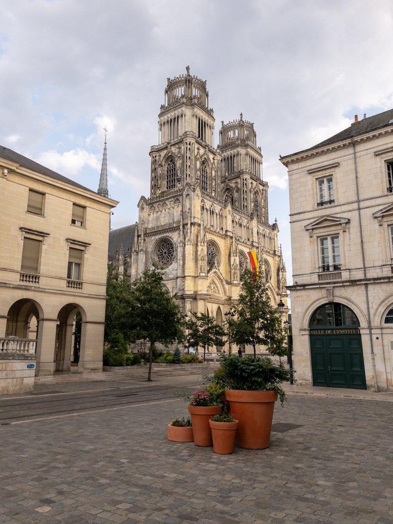 Loire à Vélo Cathédrale d'Orléans