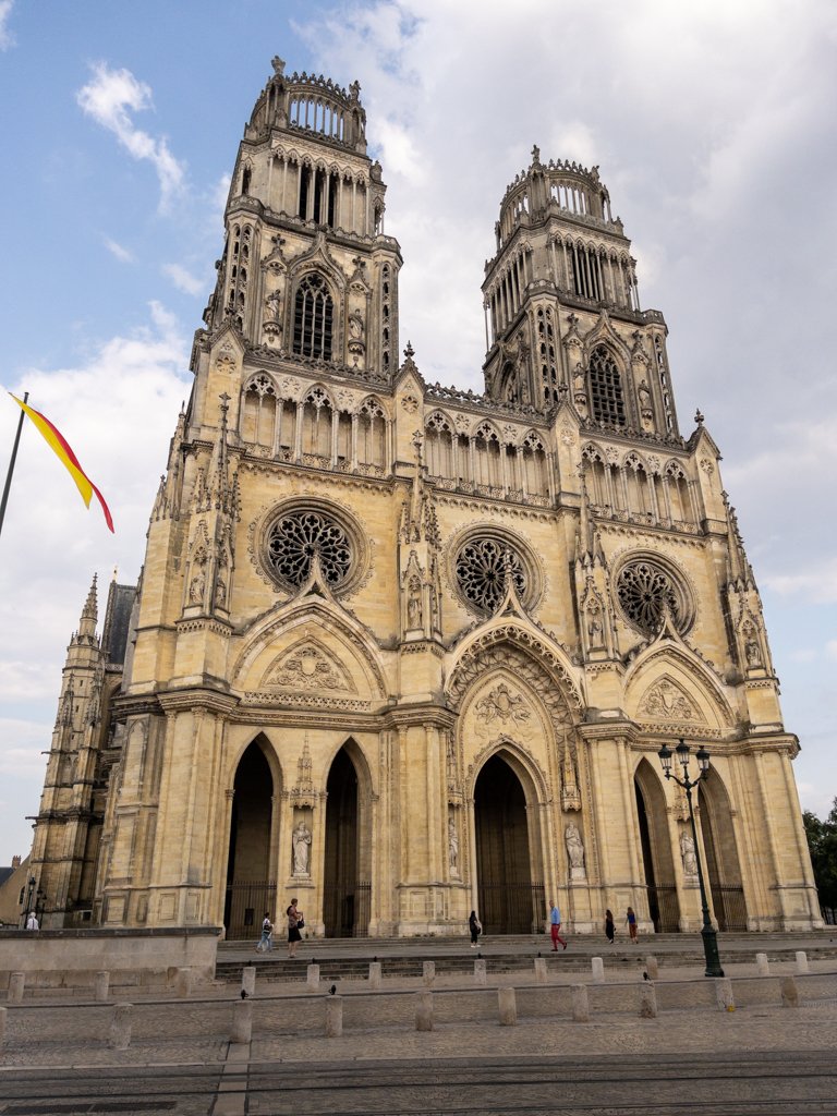 Loire à Vélo Cathédrale d'Orléans