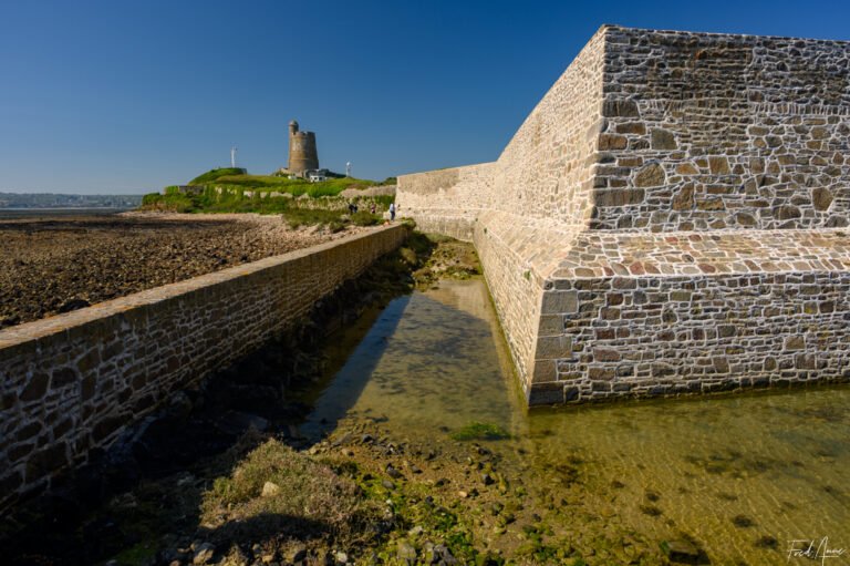 Tour Vauban de Saint-Vaast-la-Hougue